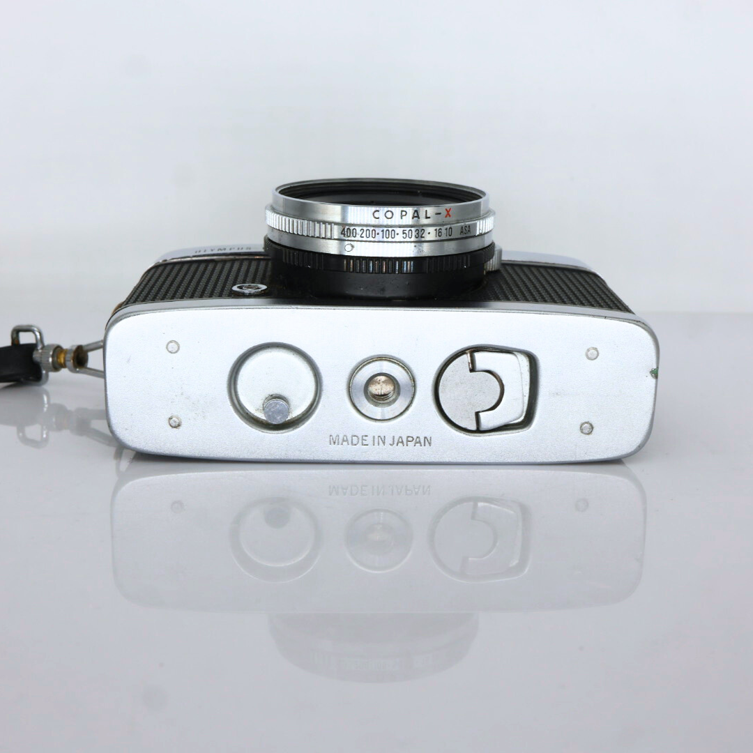 Olympus Pen D 半格菲林相機