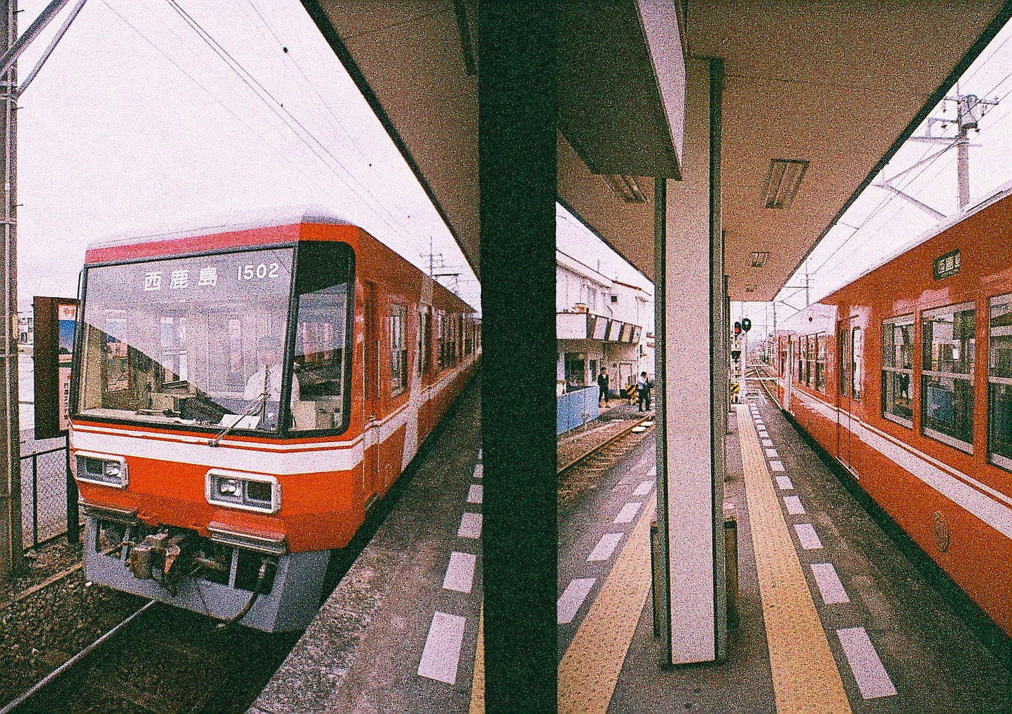 Konica Chrome SINBI 100 24exp Expired Reversal Film (2004/11)