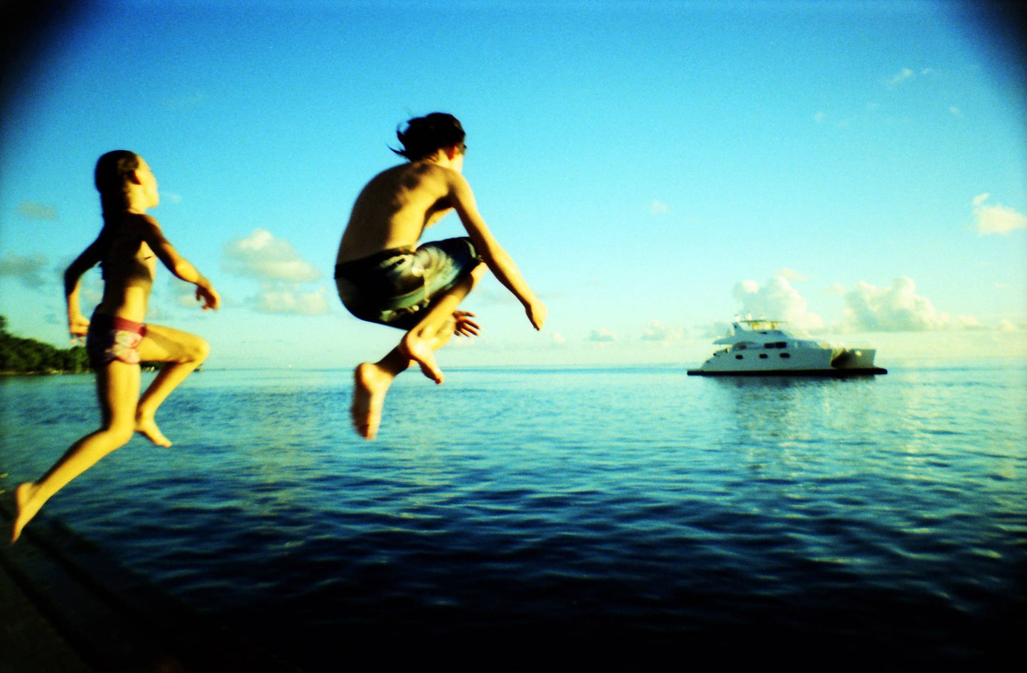 Lomography X PRO CHROME 100 36exp Expired Film (2012/11)