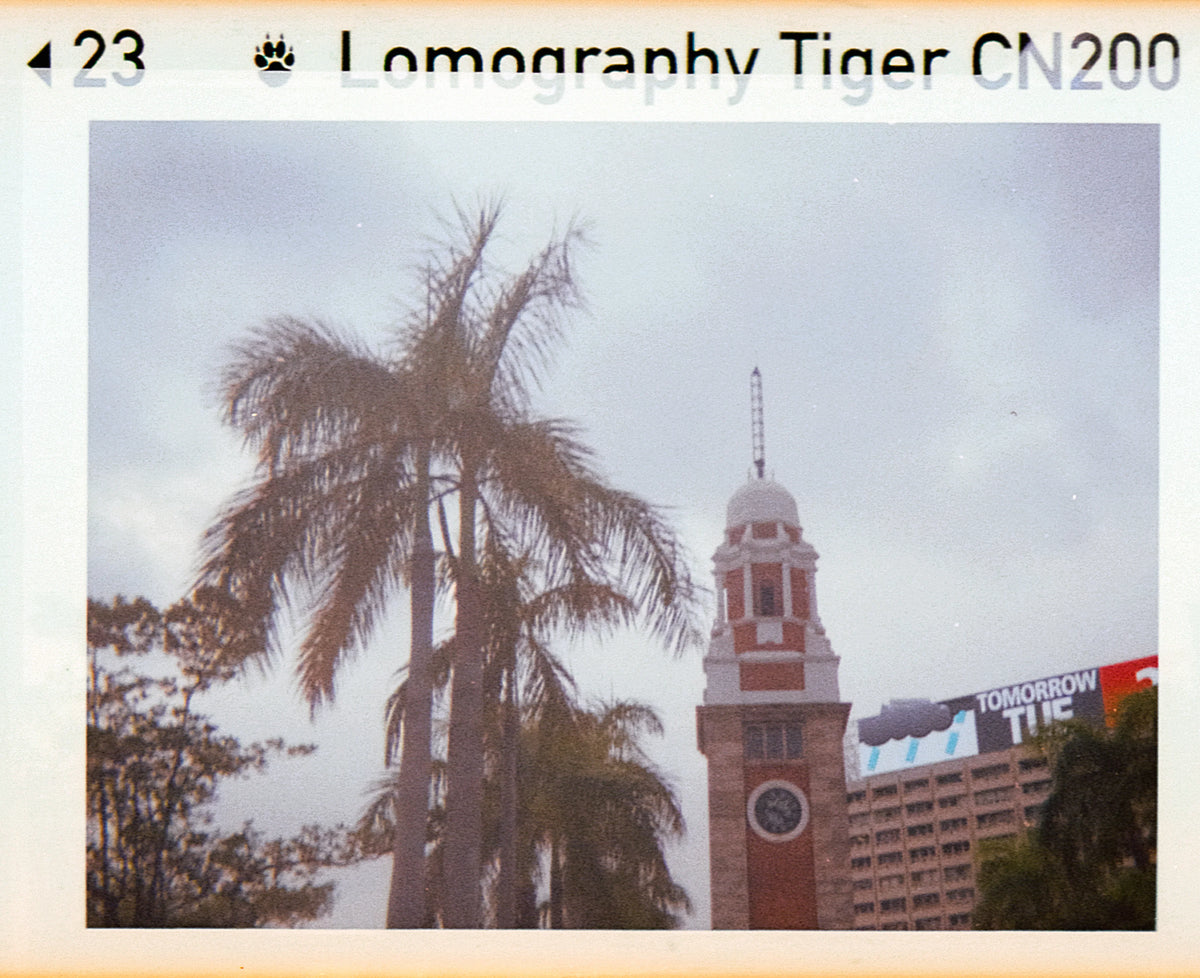 Holga Micro 110 Film Camera + Lomography Color 92 400 110 Film Set
