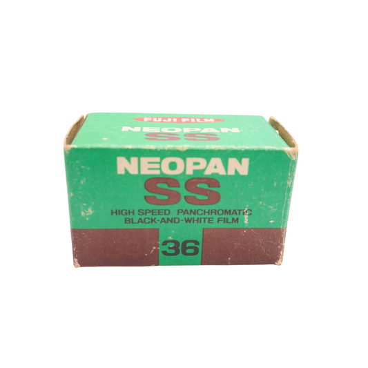Fujifilm Neopan SS Black and White Film 36exp (1979/04)