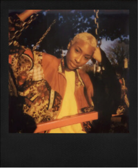 Polaroid i-Type Color Film - Black Frame