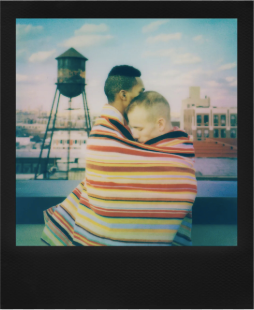 Polaroid i-type Color film - Black Frame