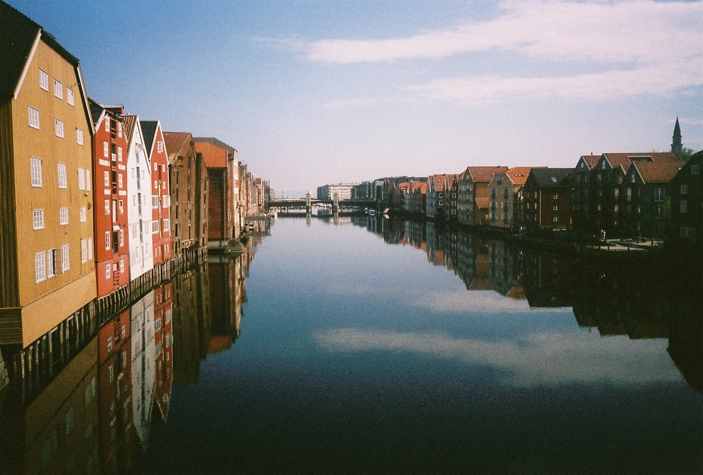 Fujifilm Superia Premium 27exp 35mm expired Color Film