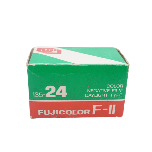 Fujifilm Fujicolor F-II 100 24exp expired film (1981/09)