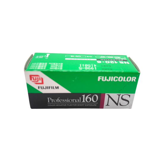 Fujifilm fujicolor 160 NS 120 Color Reversal Expired Film (1998/05-2004/07)