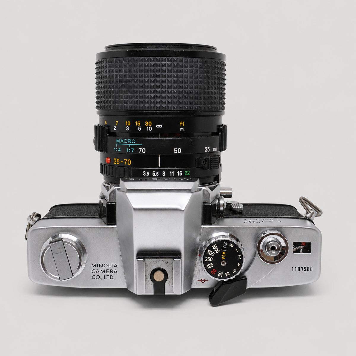 Minolta SRT Super Camera w/ MD 35–70mm f/3.5 Zoom Lens
