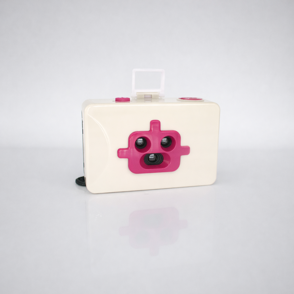 Action3 film camera 三格菲林相機