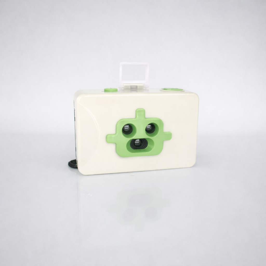 Action3 film camera 三格菲林相機