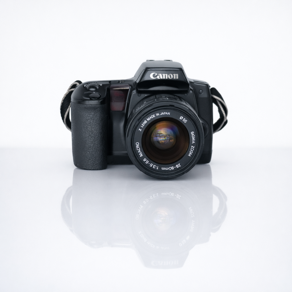 Canon EOS 10QD w/ Sigma AF f3.5 28-80mm