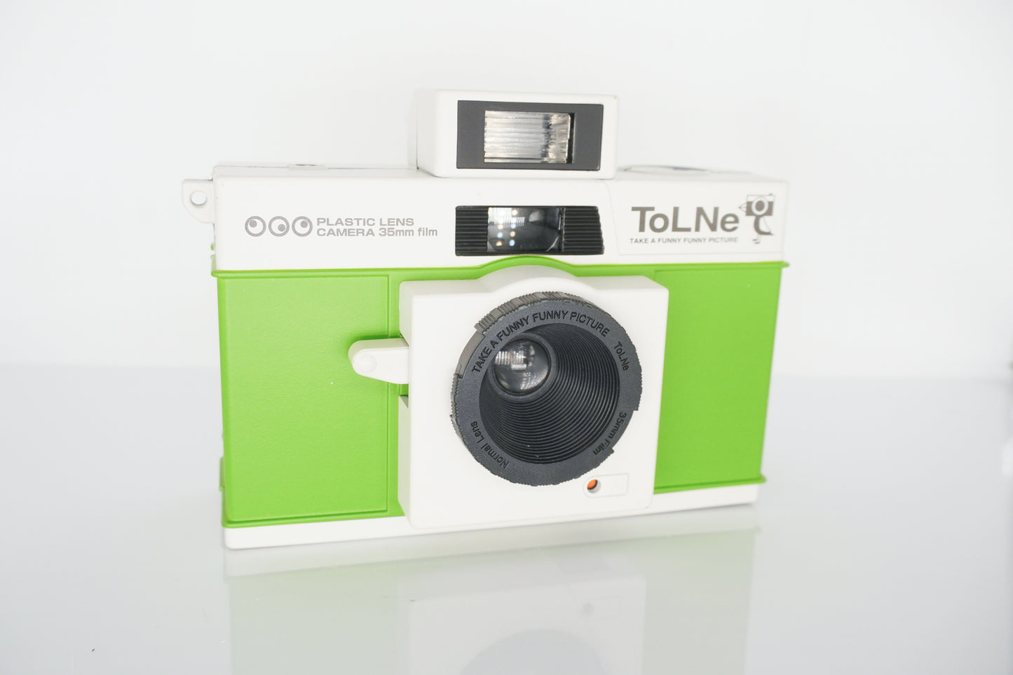 Holga K200NM Fisheye 35mm Film Reusable Camera
