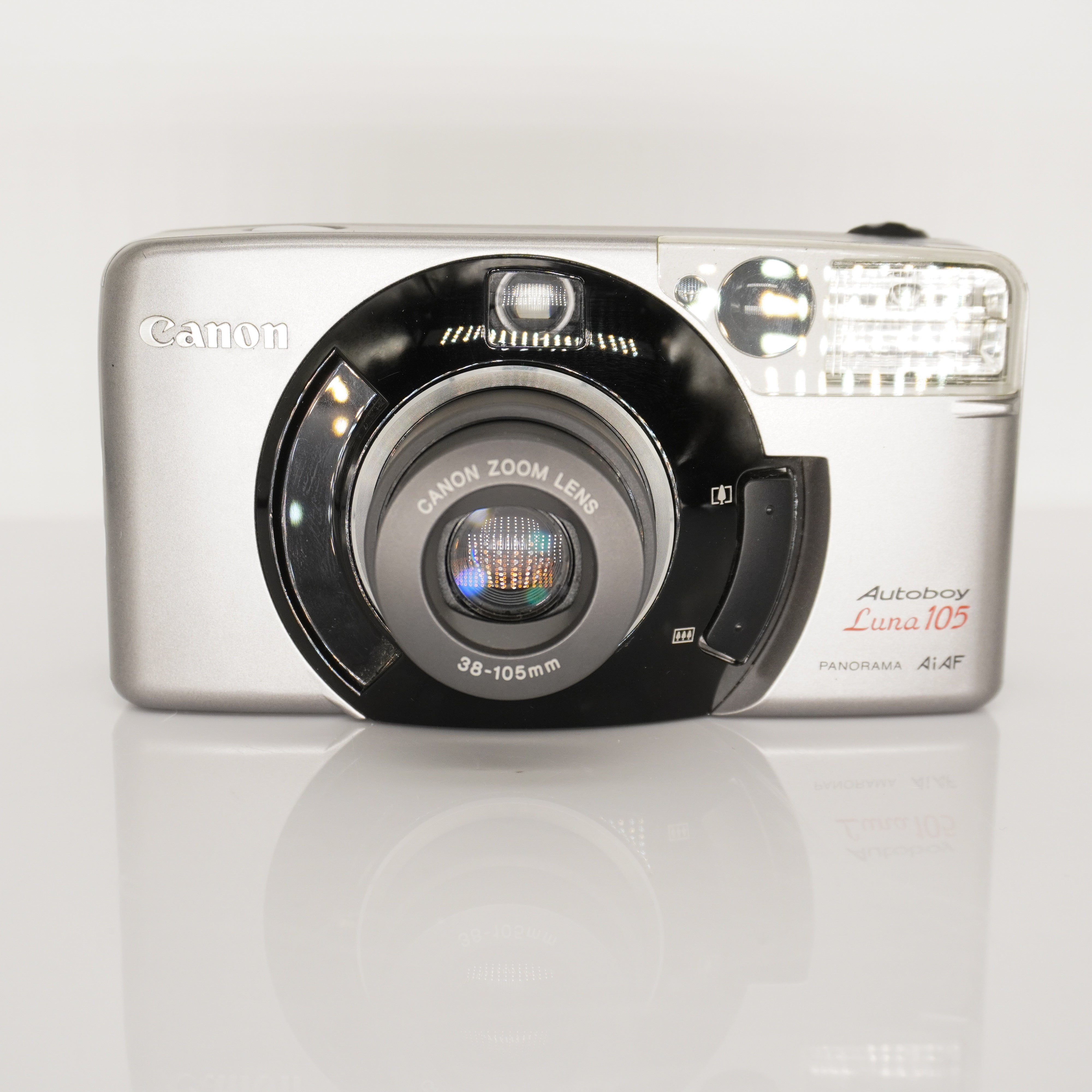 CANON AUTOBOY LUNA 105 菲林相機– Color Space