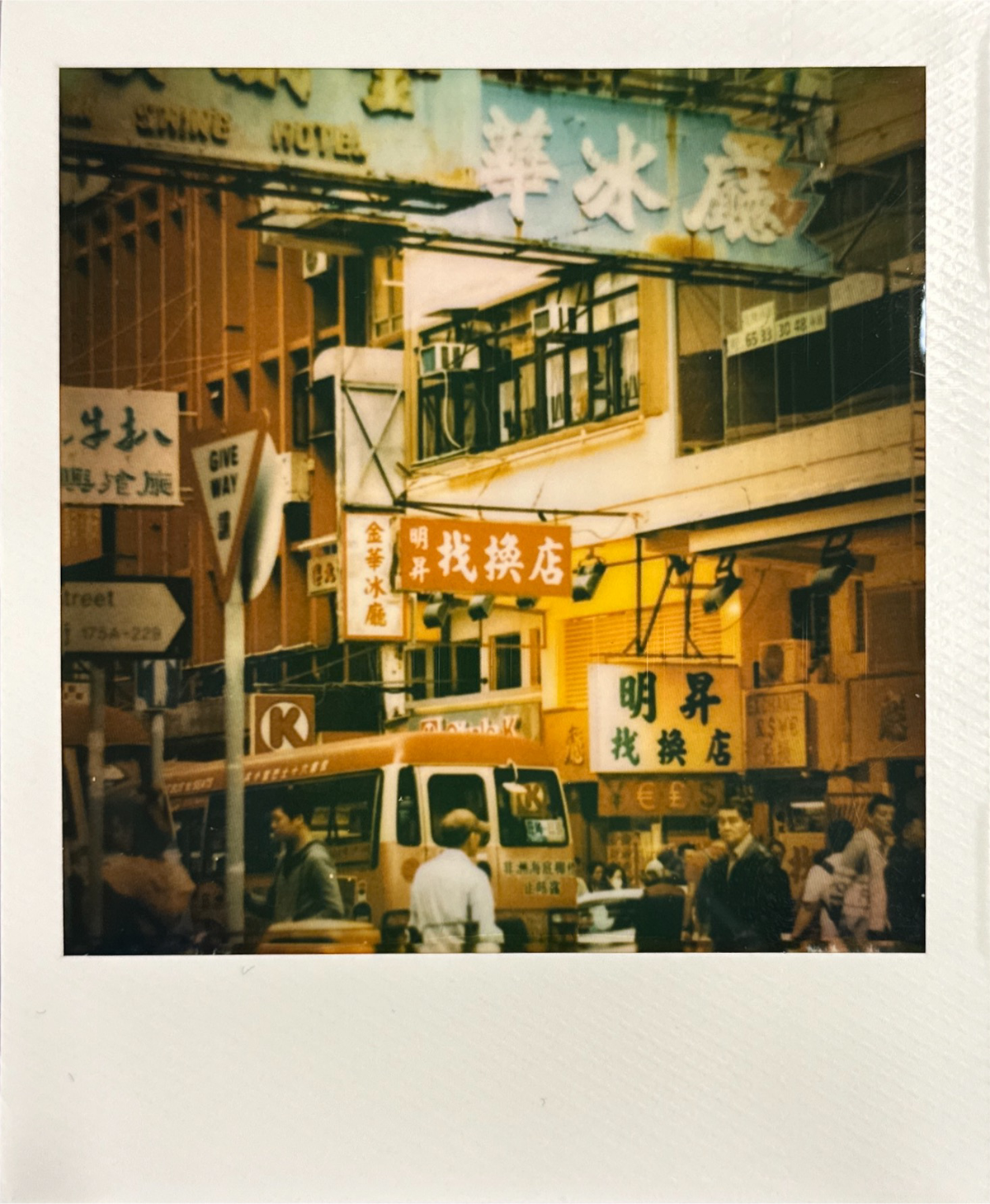 Polaroid i-Type Color Film