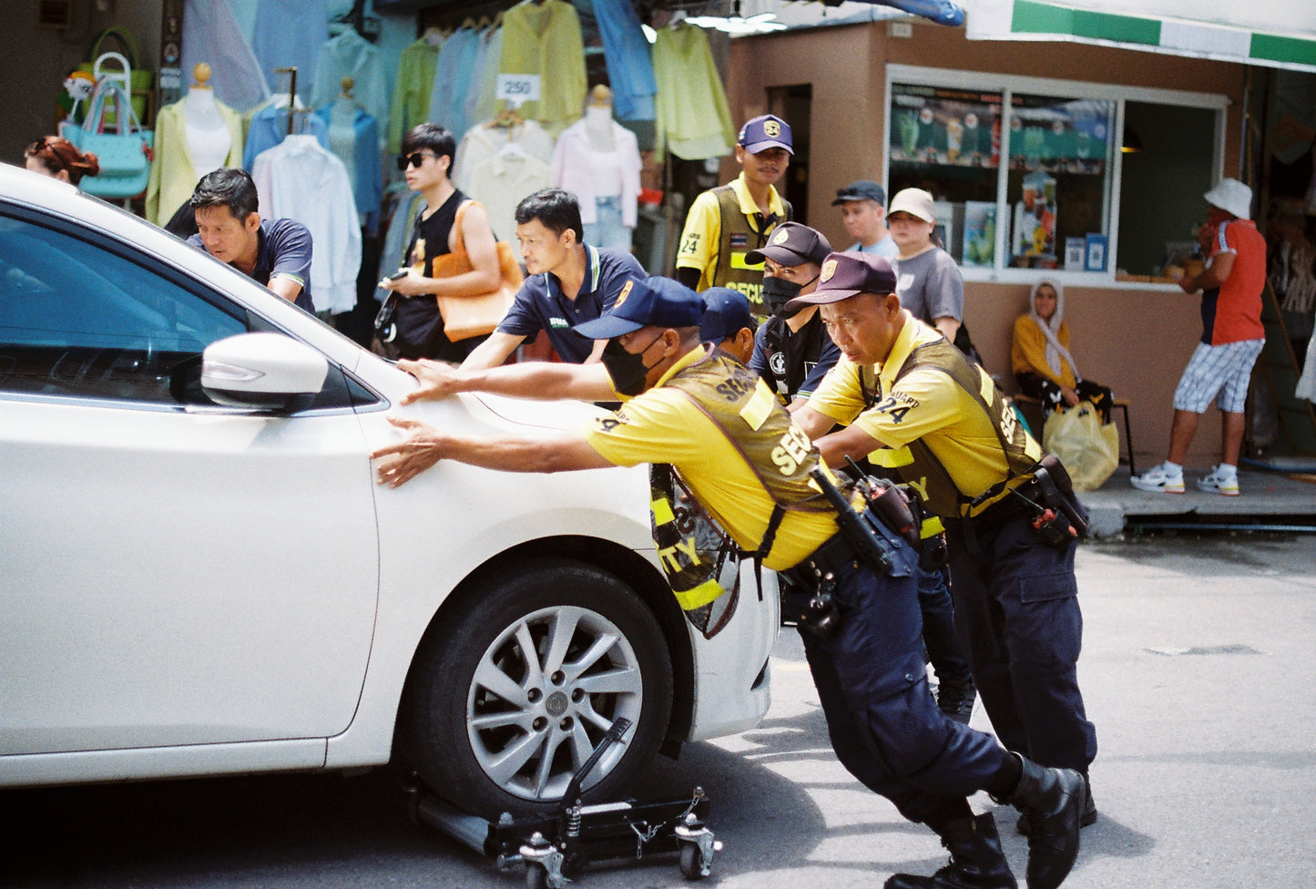 [Preorder] Bangkok ISO 200 Color 36exp Color Negative Film