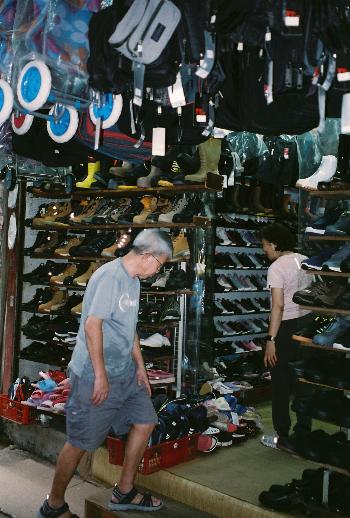 Fujifilm Superia Venus 400 27exp Expired Film (roll)