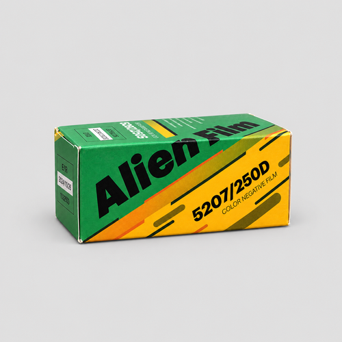 Alien Kodak Vision 3 250D 5207 iMax 120 Color Negative Film 統一封面