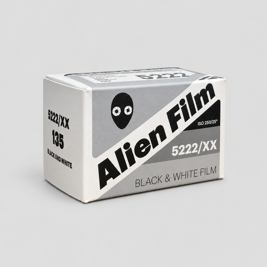 Alien Double-X 36exp 35mm B&W Film 統一封面