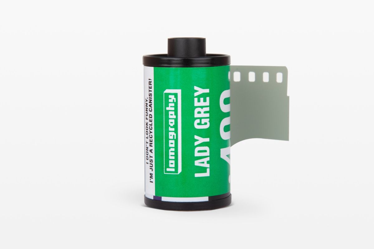 Lomography Lady Grey  ISO 400 35mm B&W Film (roll)