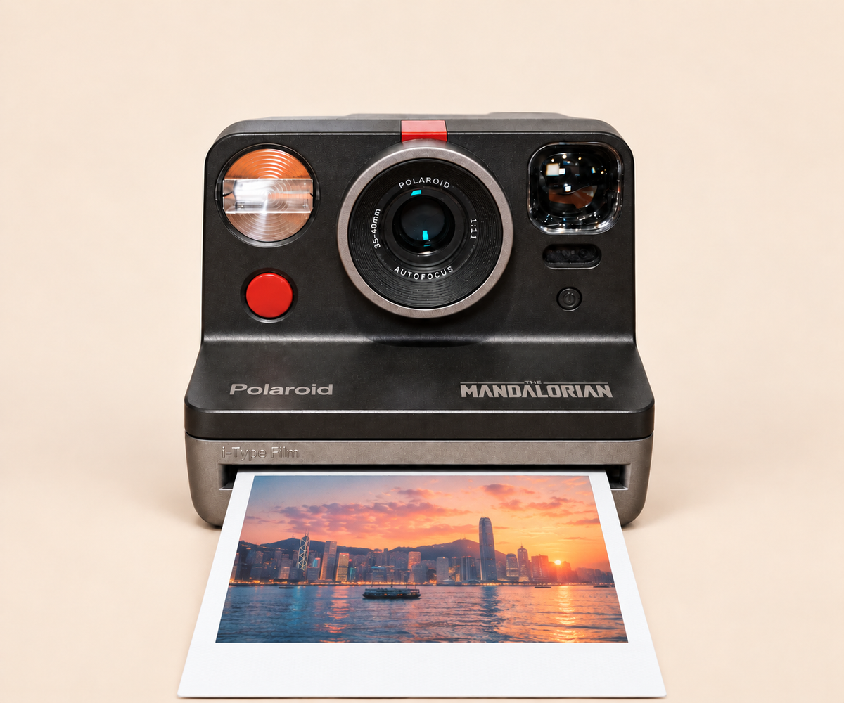 Polaroid Mandalorian print