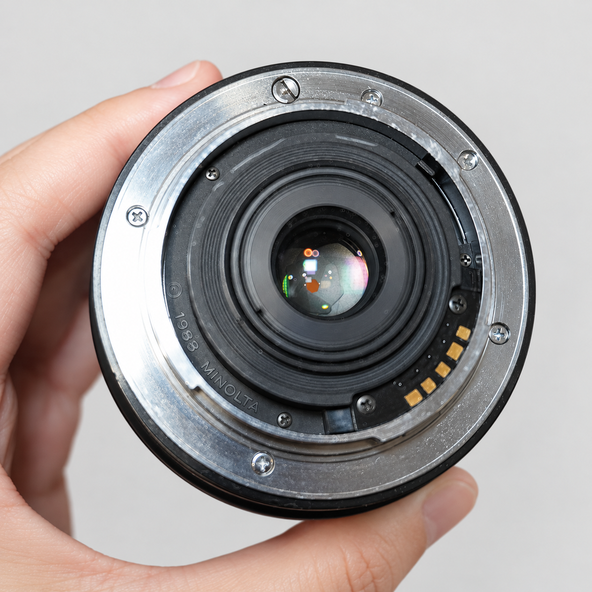 Minolta AF 35–105mm 後鏡片及接環