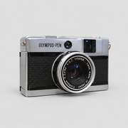 Olympus PEN EED 斜側