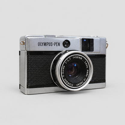 Olympus PEN EED 斜側