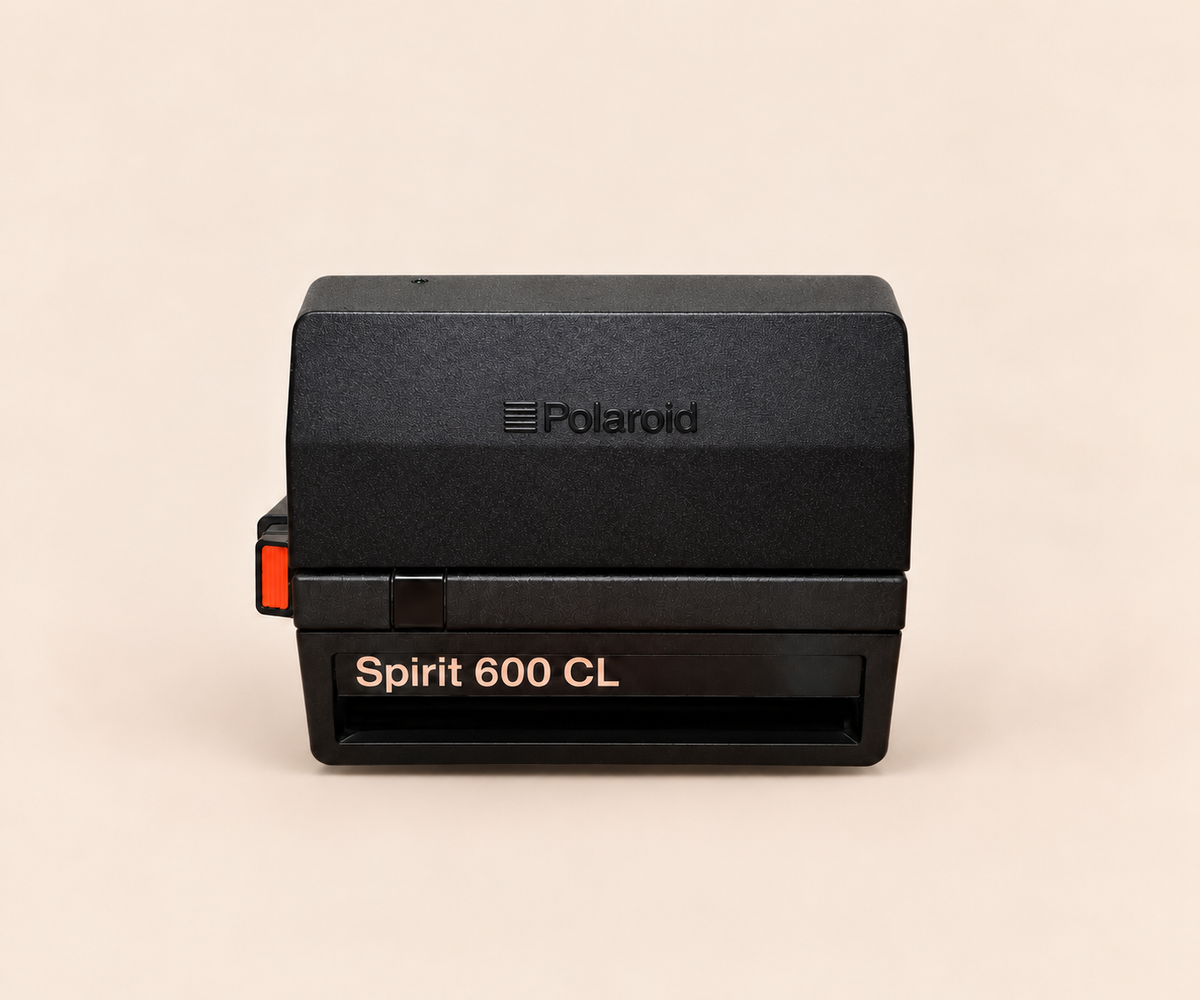 Polaroid Spirit 600 CL closed